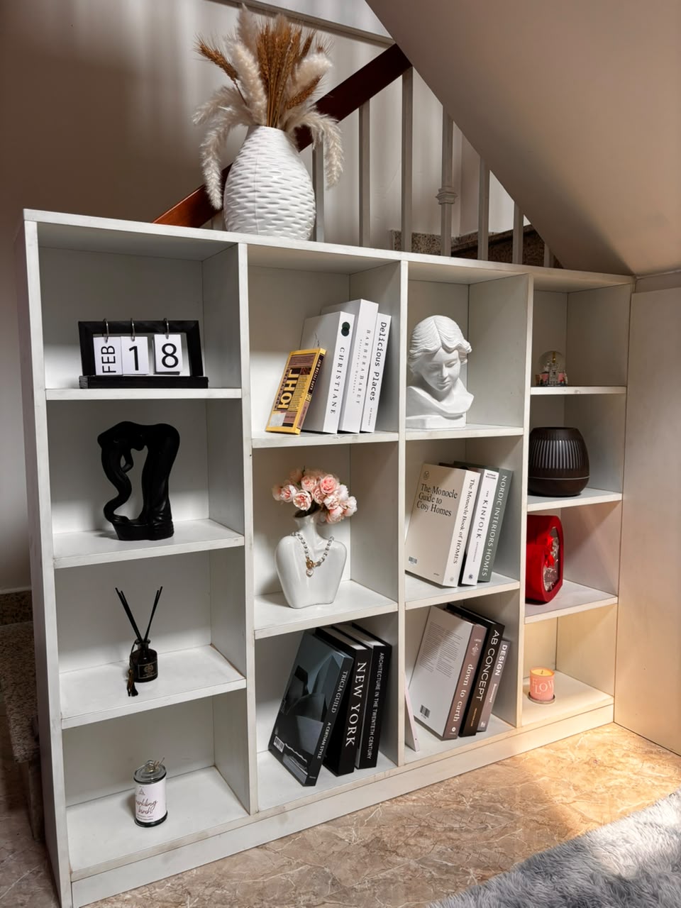 Brandis Salon studio interior